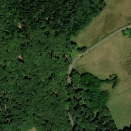 Vue satellite de Aire d'éco-bivouac à Glux-en-Glenne