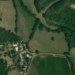 Vue satellite de Camping / Village Vacances La Bonne Vie à Saint-Maurice-lès-Couches
