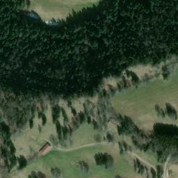 Vue satellite de Abri du belvédère de la Roche Sarrazine à La Cluse-et-Mijoux