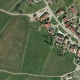 Vue satellite de Aire de camping-car à La Cluse-et-Mijoux à La Cluse-et-Mijoux