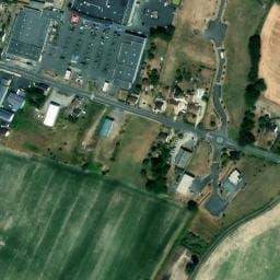 Vue satellite de Aire de camping-car à Pleumartin à Pleumartin
