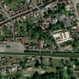 Vue satellite de Aire de camping-car à Saint-Amand-Montrond à Saint-Amand-Montrond