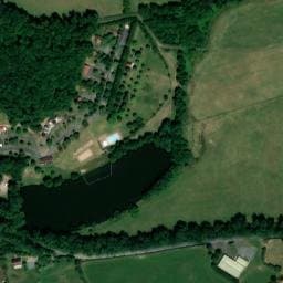 Vue satellite de Camping "Les Portes du Morvan" à Marly-sous-Issy