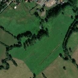 Vue satellite de Aire de stationnement à Rezay