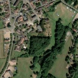 Vue satellite de Aire de stationnement Saint-Bonnet-Tronçais à Urçay