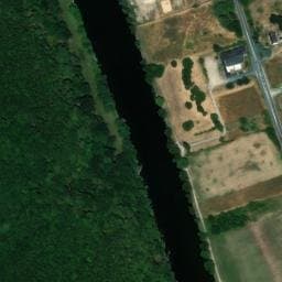 Vue satellite de Borne de camping car de Bénavent à Saint-Aigny