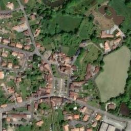 Vue satellite de Aire de camping - camping car-park / Camping Les Peupliers à Azay-sur-Thouet