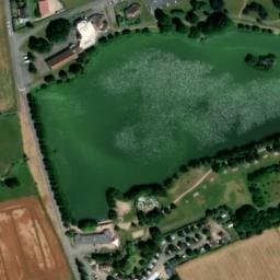 Vue satellite de Aire de camping-car à Saint-Aubin-sur-Loire à Saint-Aubin-sur-Loire