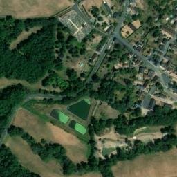 Vue satellite de Aire Camping-cars Oulches à Rivarennes
