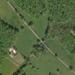 Vue satellite de Cabane ouverte à côté du pont de Nay à Vouvant