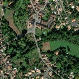 Vue satellite de Aire d'accueil de Camping-Car de Nouaillé-Maupertuis à Nouaillé-Maupertuis