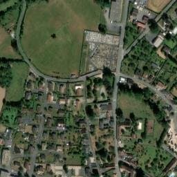 Vue satellite de Aire camping-cars Sainte-Sévère-sur-Indre à Pouligny-Saint-Martin