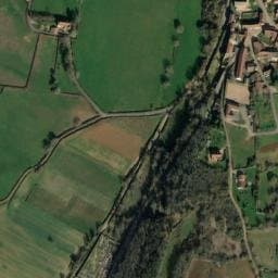 Vue satellite de Aire de Camping-car La Vineuse à Lournand