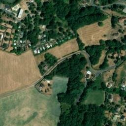 Vue satellite de Aire de service camping car (camping municipal Les Nugiras) à Éguzon-Chantôme