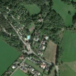 Vue satellite de Huttopia Camping Divonne les Bains à Vesancy
