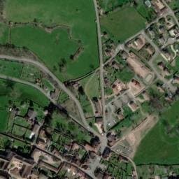 Vue satellite de Le parking central Semur-en-Brionnais à Saint-Martin-du-Lac