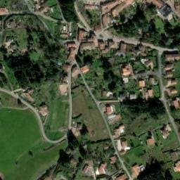 Vue satellite de Aire Camping-cars Saint-Haon-le-Châtel à Saint-Haon-le-Châtel