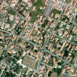 Vue satellite de Parking derrière le marché à La Brée-les-Bains