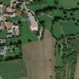 Vue satellite de Aire de camping-car à Champagne-en-Valromey à Champagne-en-Valromey