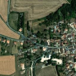 Vue satellite de Aire de camping Saint-Fraigne à Ébréon