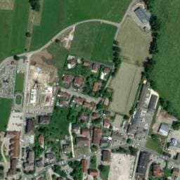 Vue satellite de Parking nuit — Villaz à Villaz