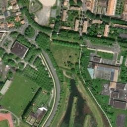 Vue satellite de Aire de Stationnement (Polygone) à Échillais