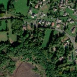 Vue satellite de Aire de camping-car à Manzat (2) à Manzat