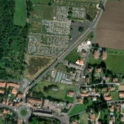 Vue satellite de aire camping cars pont-du-chateau à Beauregard-l'Évêque