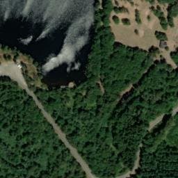 Vue satellite de Aire d'accueil de Chateaucourt à Beaumont-du-Lac