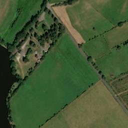 Vue satellite de aire campings-cars étang de farges à Saint-Germain-près-Herment