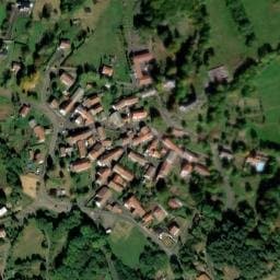 Vue satellite de Fontaine de Beaune le Chaud à Saint-Genès-Champanelle
