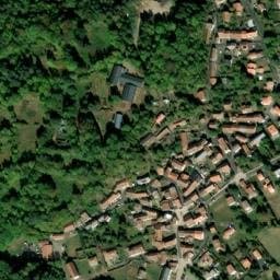 Vue satellite de Fontaine de Fontfreyde à Saint-Genès-Champanelle
