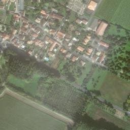 Vue satellite de Aire de camping-car à Brives-sur-Charente à Brives-sur-Charente