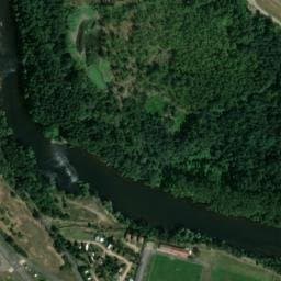Vue satellite de Camping la Font de Bleix à Mirefleurs