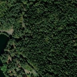 Vue satellite de Camping et Chalet du Lac d'Aydat à Aurières