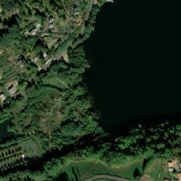 Vue satellite de Aire de camping-car d'Aydat (2) à Aurières