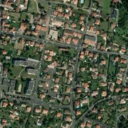 Vue satellite de Lodges Arverne à Corent