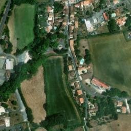 Vue satellite de Aire de services camping-cars Roullet -Saint-Estèphe à Roullet-Saint-Estèphe