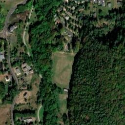 Vue satellite de Camping Les Fougères - Auvergne à Saint-Victor-la-Rivière