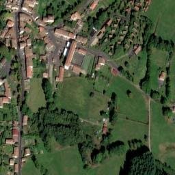 Vue satellite de Camping à Saint-Amant-Roche-Savine à Saint-Amant-Roche-Savine