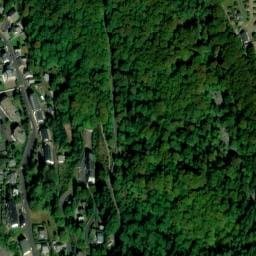Vue satellite de Domaine de la Grande Cascade à Saint-Victor-la-Rivière