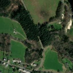 Vue satellite de Aire du plan d'Eau camping car a Meilhards à Peyrissac