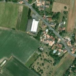 Vue satellite de Parking des Halles à Brie-sous-Mortagne
