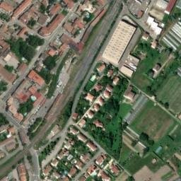 Vue satellite de Aire de camping-car à Saint-Alban-du-Rhône à Saint-Alban-du-Rhône