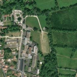 Vue satellite de Aire de camping-car à Saint-Simon-de-Bordes à Saint-Simon-de-Bordes