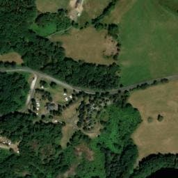 Vue satellite de Camping municipal Les bruyères à Saint-Genès-Champespe