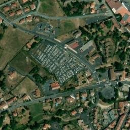 Vue satellite de Parking de la Place Ronde à Craponne-sur-Arzon
