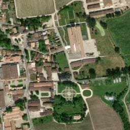 Vue satellite de Aire de stationnement de Saint-Julien à Saint-Julien-Beychevelle