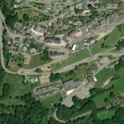 Vue satellite de Aire de services et stationnement camping-cars Vaujany à Vaujany