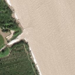 Vue satellite de Aire de stationnement du Port de Beychevelle à Saint-Julien-Beychevelle